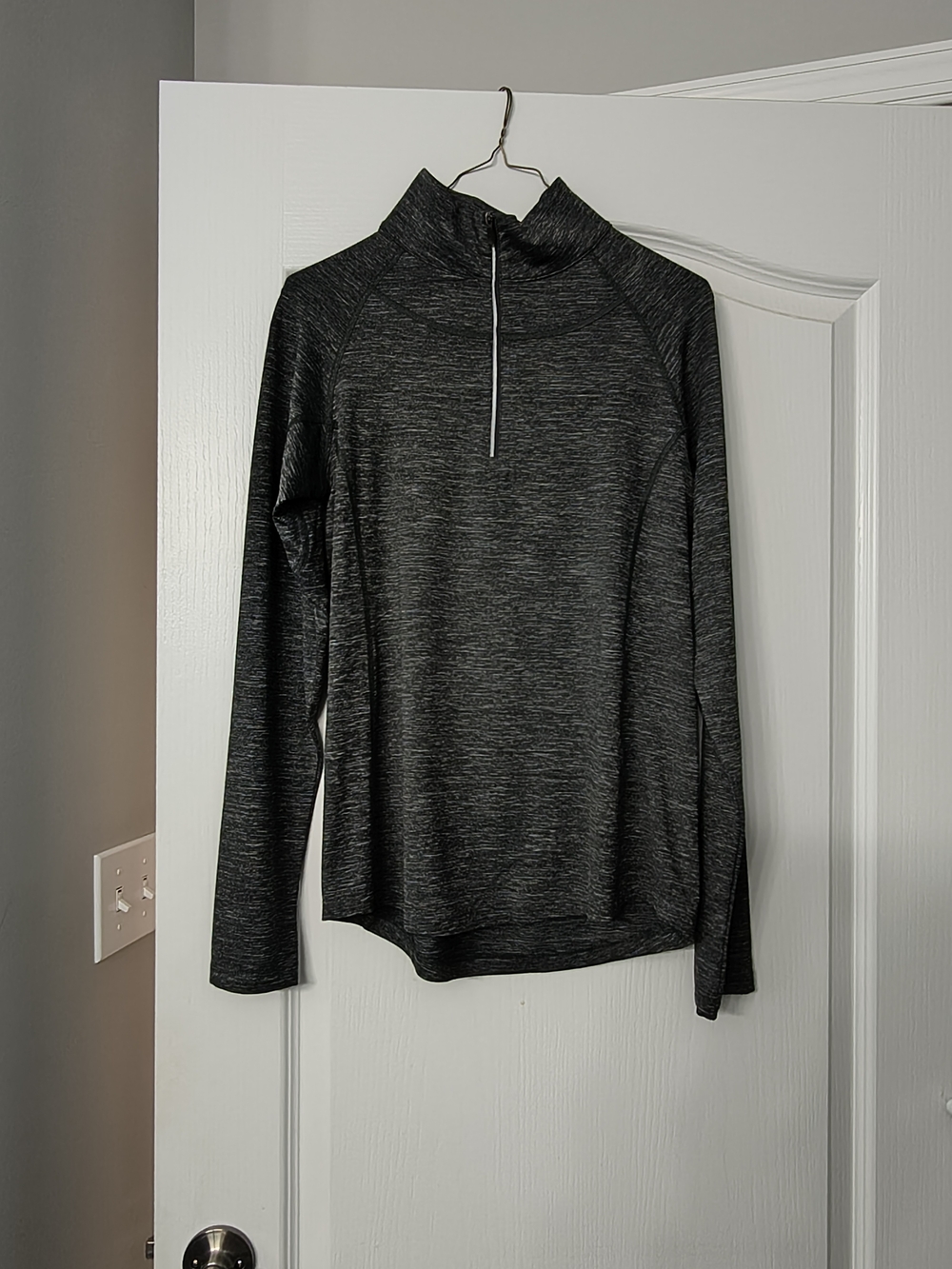 Women's Black Heathered Quarter-Zip Turtleneck Pullover